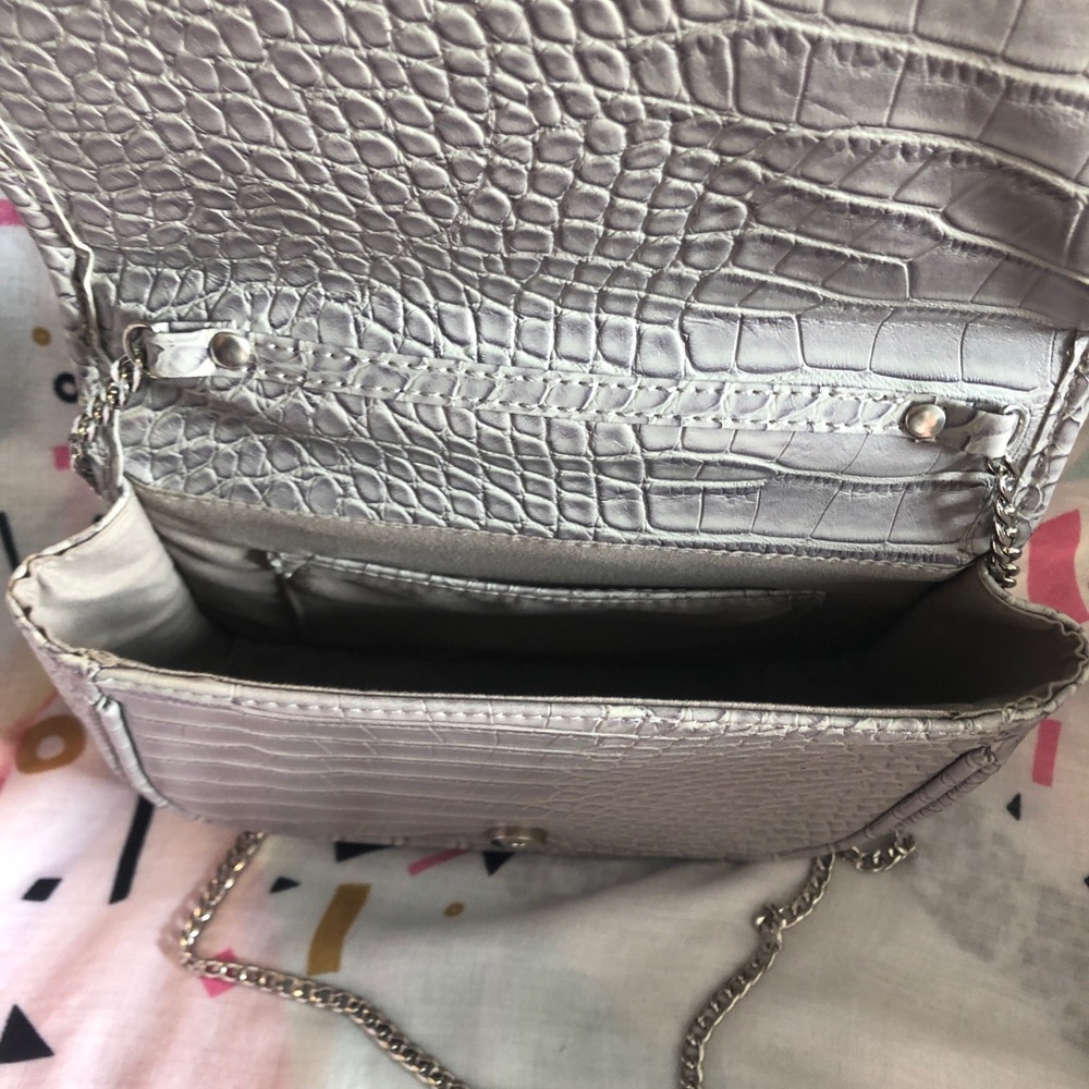 Bag - Picture 2 of 3